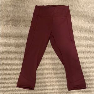 Lululemon everlux crop tights size 6 Maroon